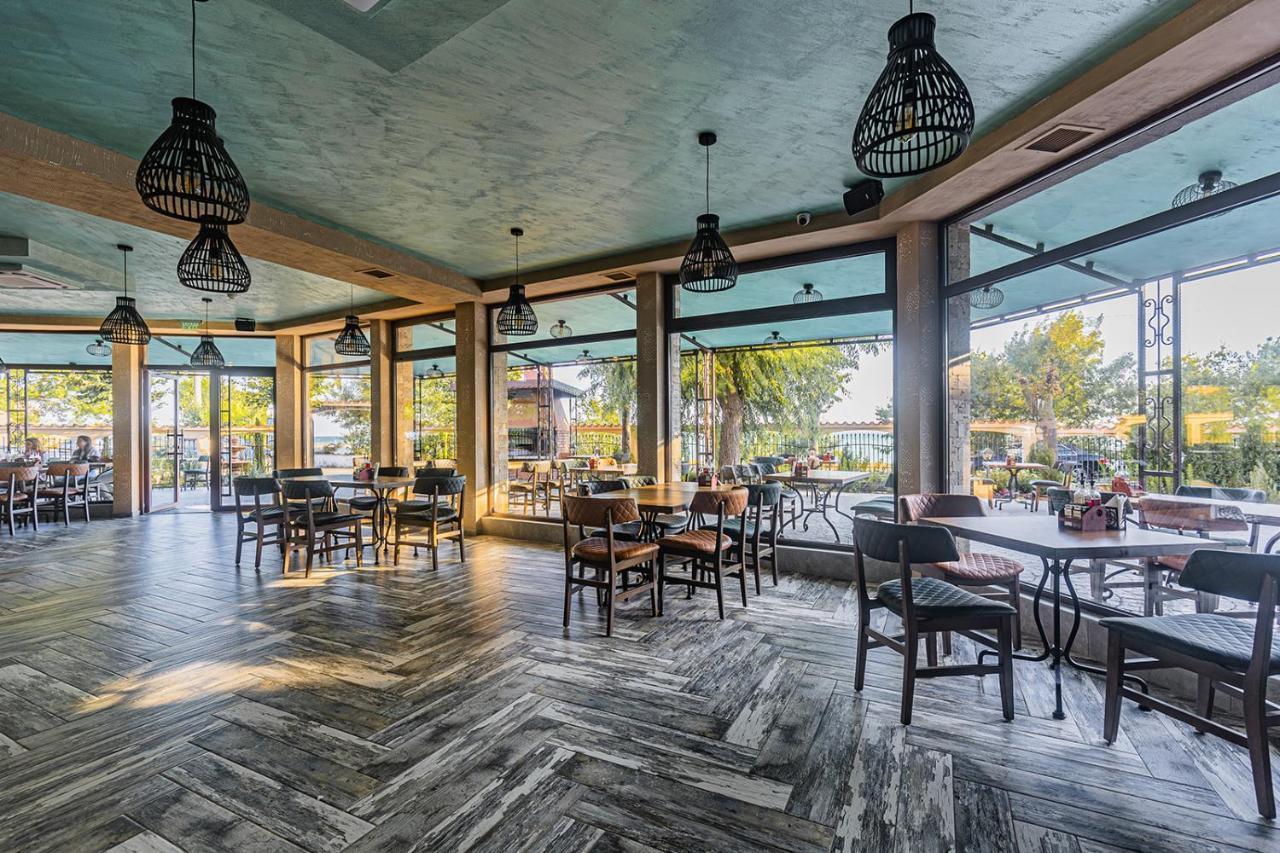 אהלוי Lecardo Hotel מראה חיצוני תמונה