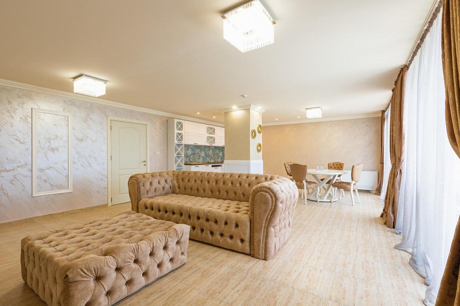אהלוי Lecardo Hotel מראה חיצוני תמונה