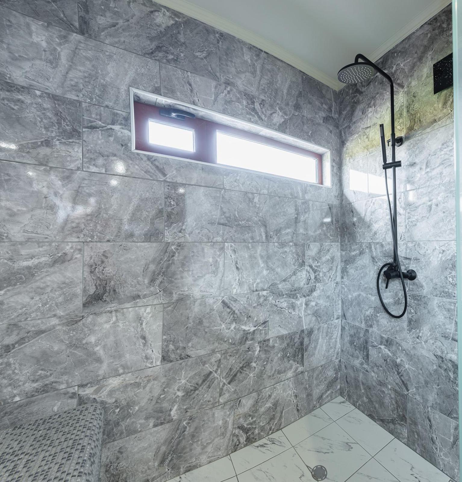 אהלוי Lecardo Hotel מראה חיצוני תמונה